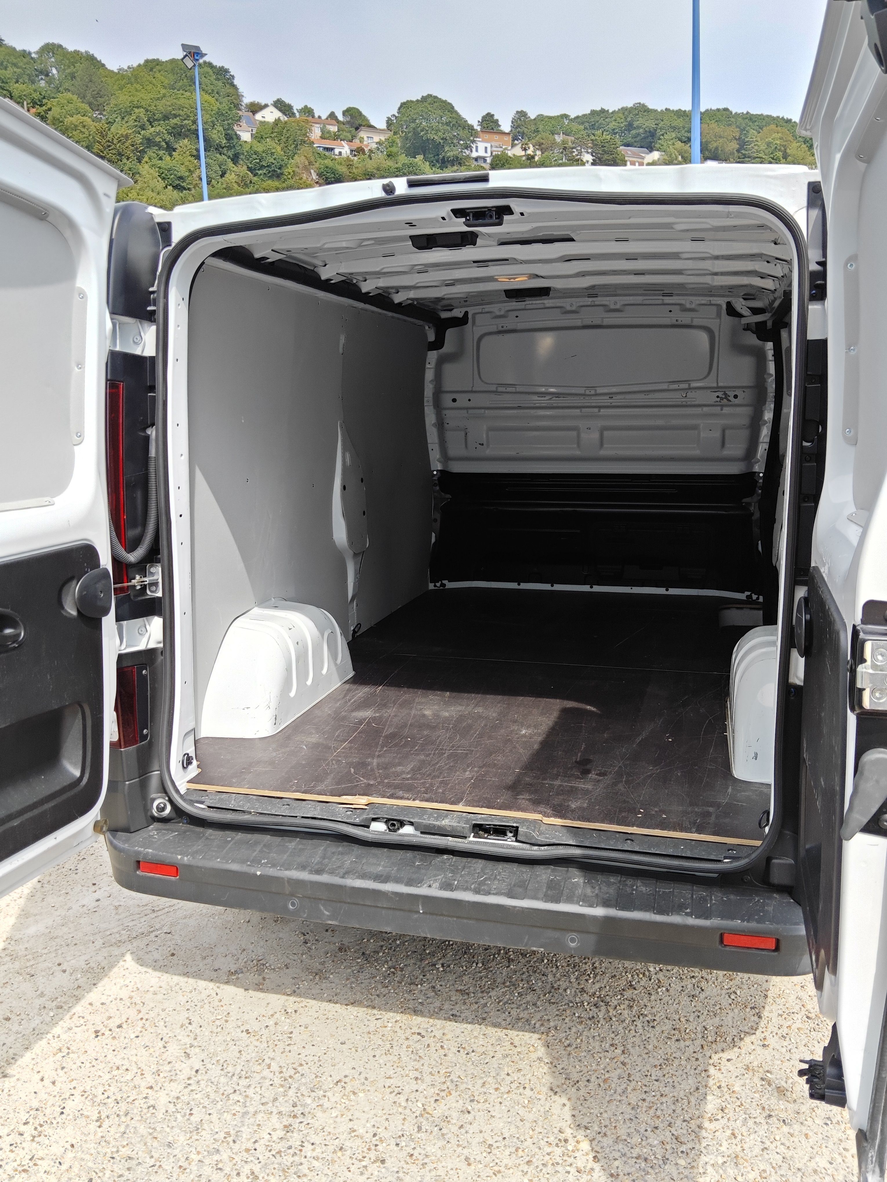 INTERIEUR TRAFIC L2H1