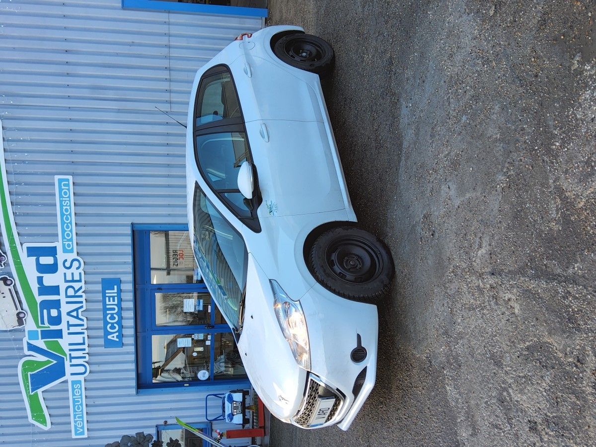 Peugeot 208 5places